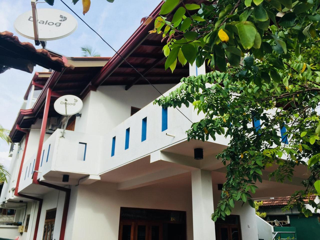Sanjula Apartments Hikkaduwa Zewnętrze zdjęcie